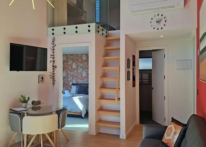 Modern Escape With Mezzanine Loft * Wanaka